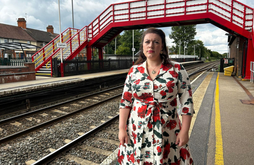 Alicia Kearns MP at the Train Station